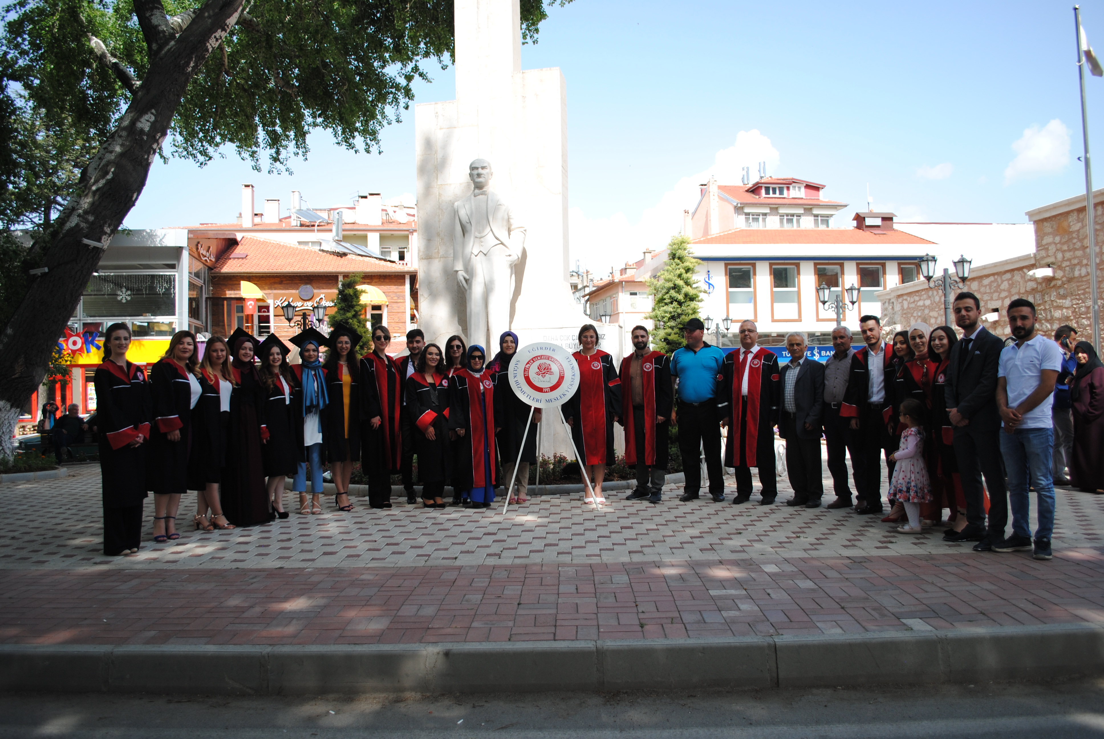Eğirdir SHMYO Öğrencilerini Uğurluyor...
