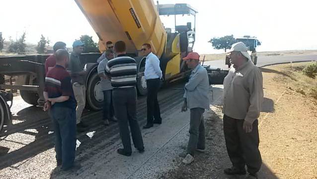 Grup Köy Yolları Sıcak Asfalt Çalışması Devam Ediyor