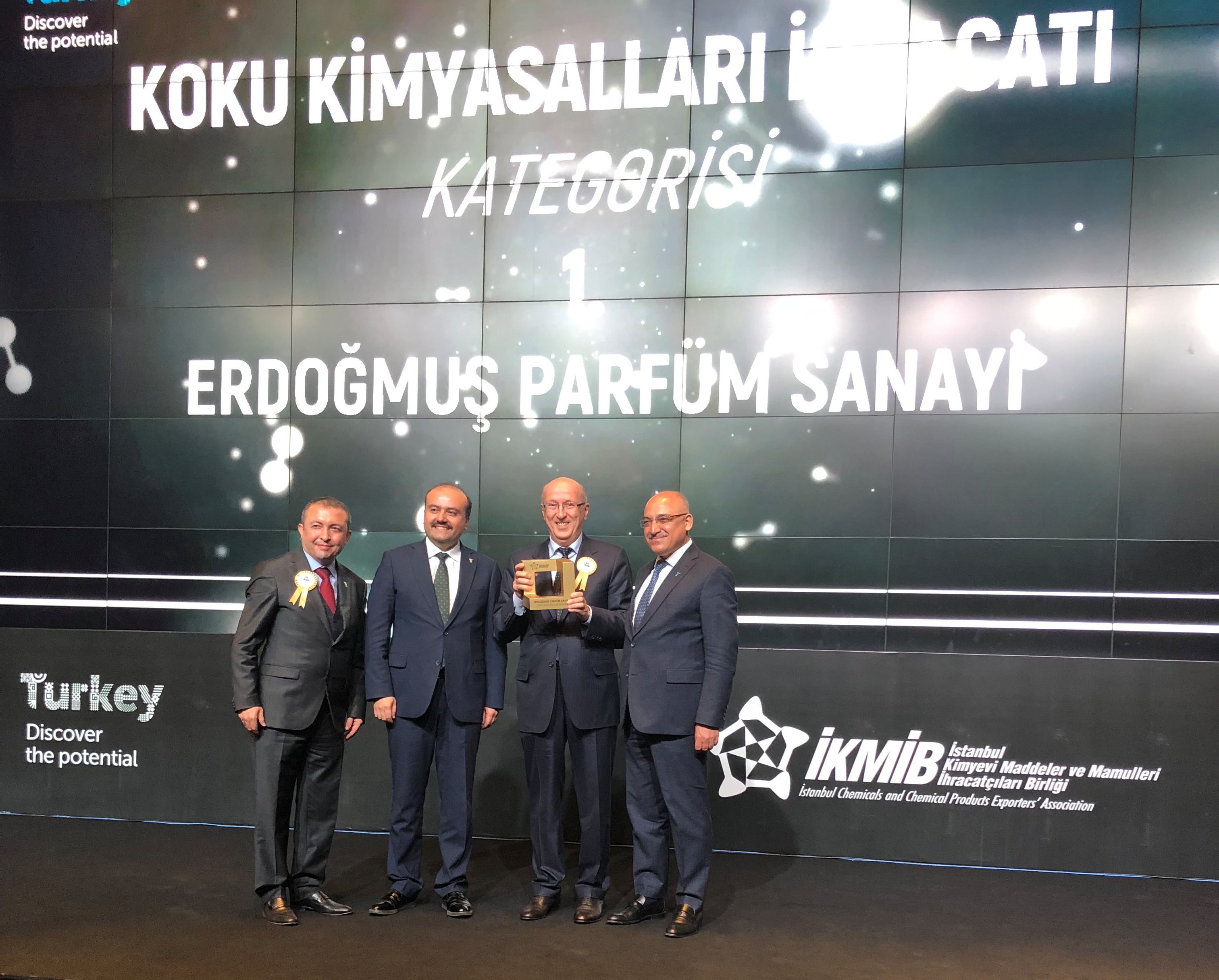Hüseyin Erdoğmuş Koku Kimyasalları İhracatında 4. Kez Türkiye 1.si Oldu