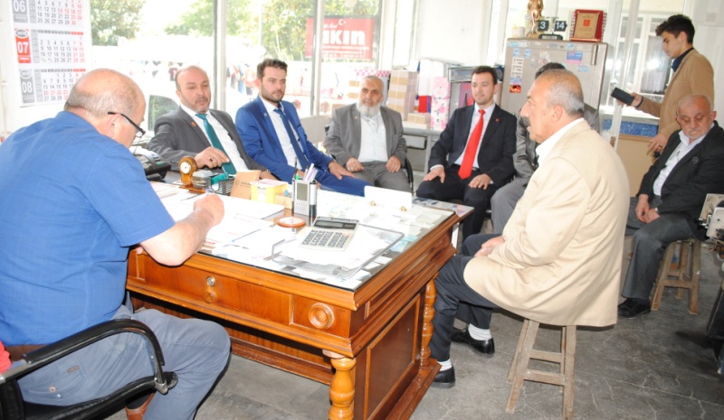 Saadet Partisi Milletvekili adayları seçmenleri dinledi