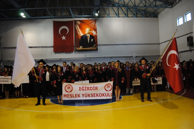 Eğirdir MYO Mezunlarını Uğurladı...