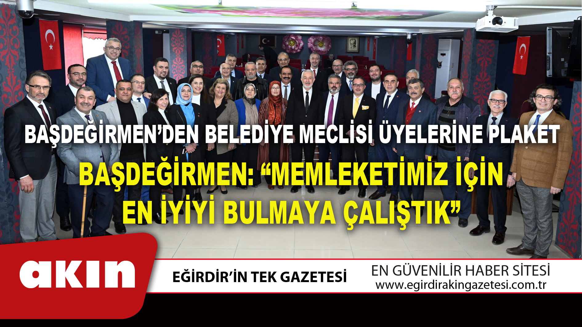 BAŞDEĞİRMEN’DEN BELEDİYE MECLİSİ ÜYELERİNE PLAKET
