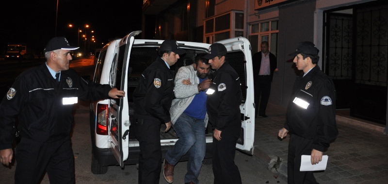 ŞÜPHELİ, EĞİRDİR POLİSİNDEN KAÇAMADI