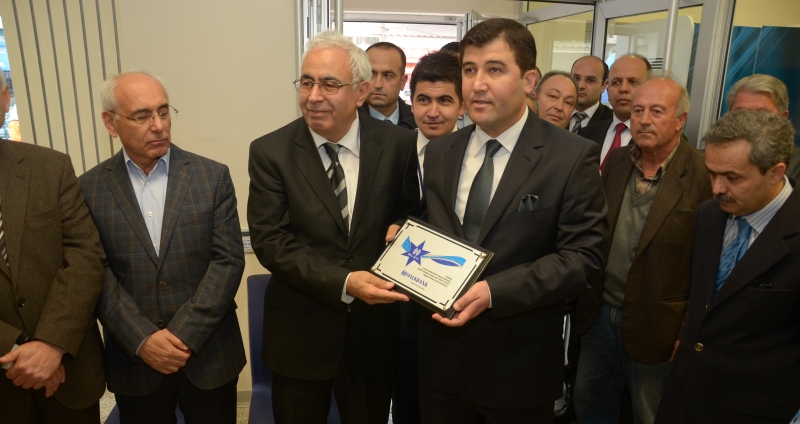Halk Bankası Eğirdir Şubesine Mavi Yıldız Sertifikası Verildi