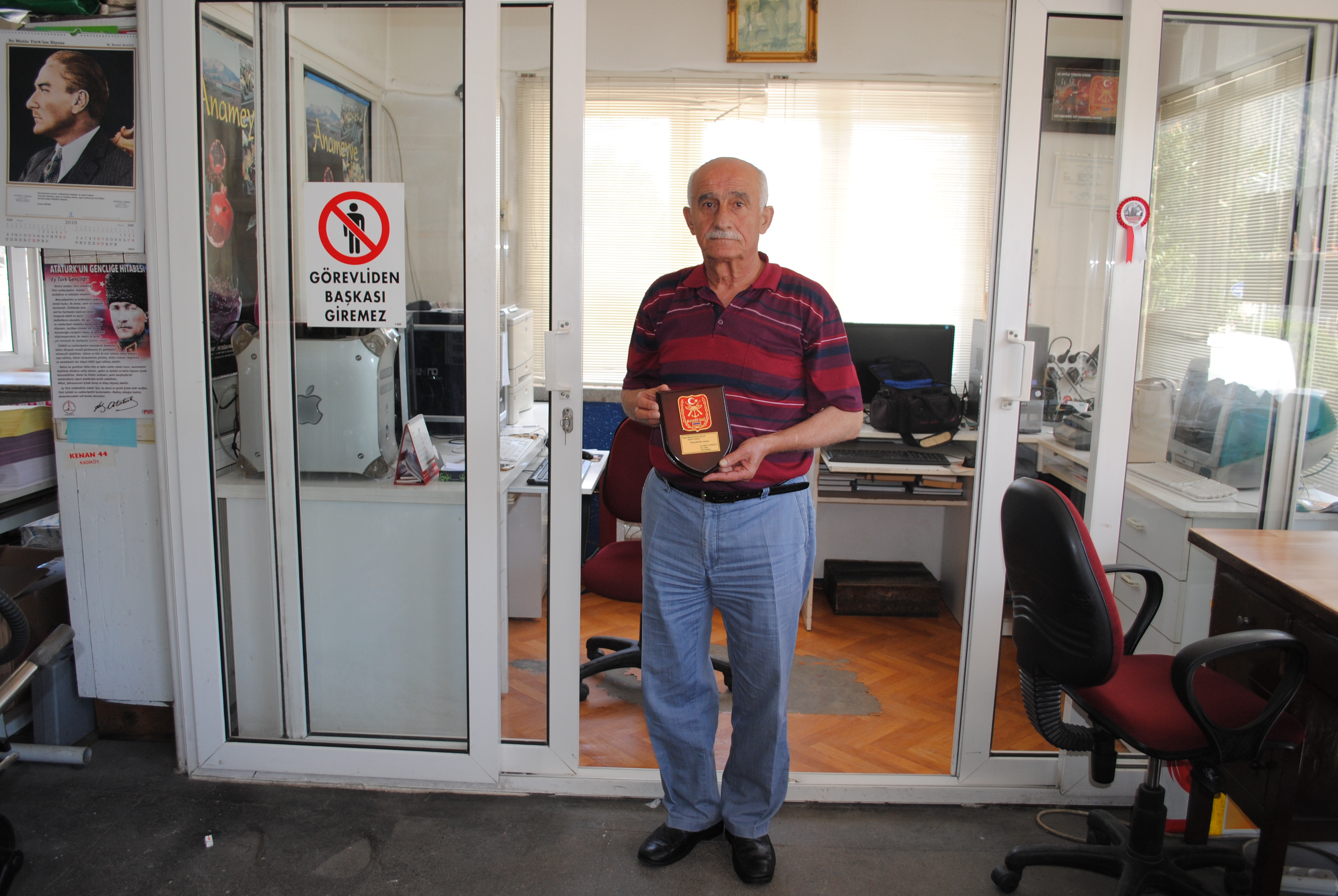 Hüseyin Koçaslan’a Teşekkür Plaketi