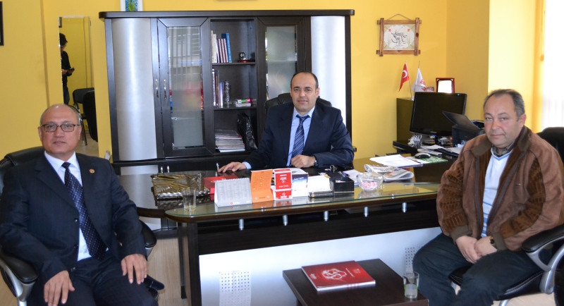CHP BELEDİYE BAŞKAN ADAYI ADEM KAYAN KÖRFEZ DERSHANESİNİ ZİYARET ETTİ