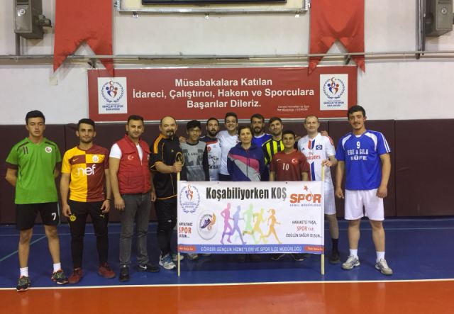 Voleybol Maçının Kazananı Dostluk Oldu…