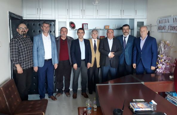 Murat Yalkın'a kutlama ziyareti