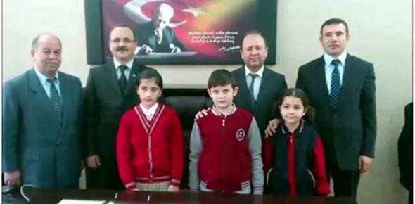 Geleceğin Gözüyle Güvenilir Gıda Resim Yarışmasında Dereceye giren öğrenciler ödüllerini aldı