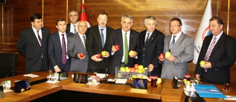 Elma ve gülle ilgili sorunların çözümünde süreç hızlandı