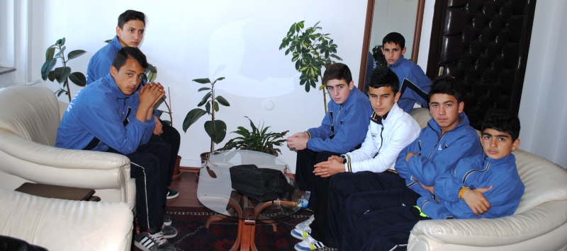 Şampiyonlar Kaymakam Yılmaz'ı Ziyaret Etti