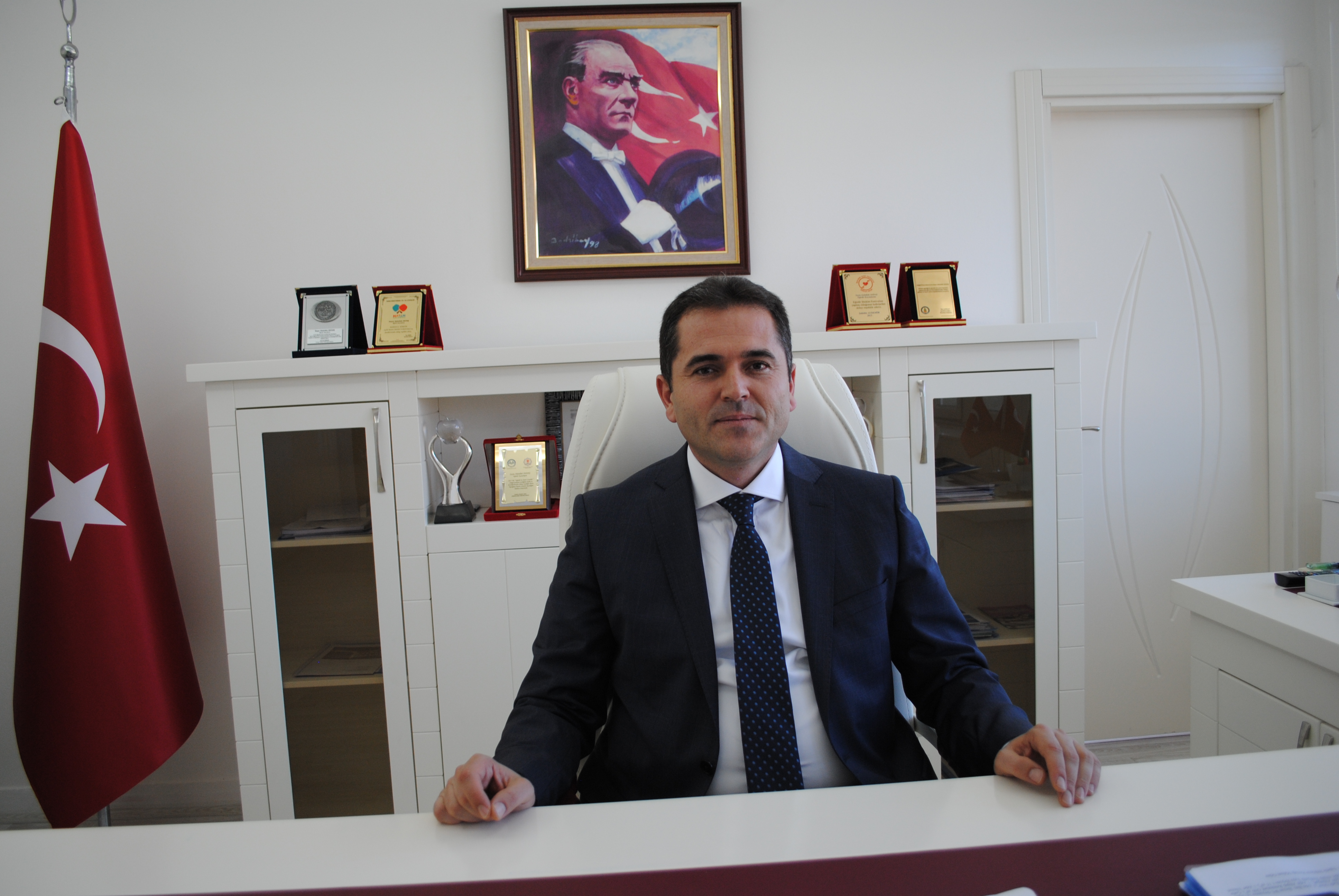 Eğirdir Kaymakamı Abdullah Akdaş’ın Ramazan Bayramı Kutlama Mesajı