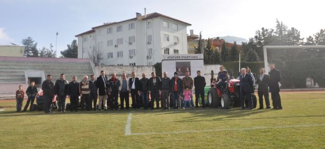 Gençlik ve Spor İl Müdürlüğü Isparta'ya daha iyi hizmet verebilmek için çalışıyor