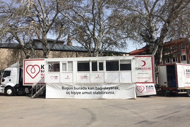 Kan Bağış Otobüsü Hayat Kurtarıyor 