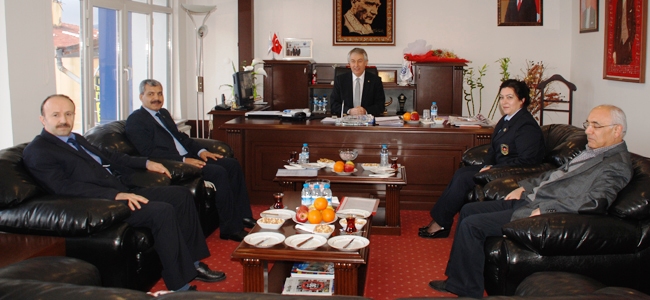 Isparta Gümrük Müdürlüğü işadamlarının hizmetinde
