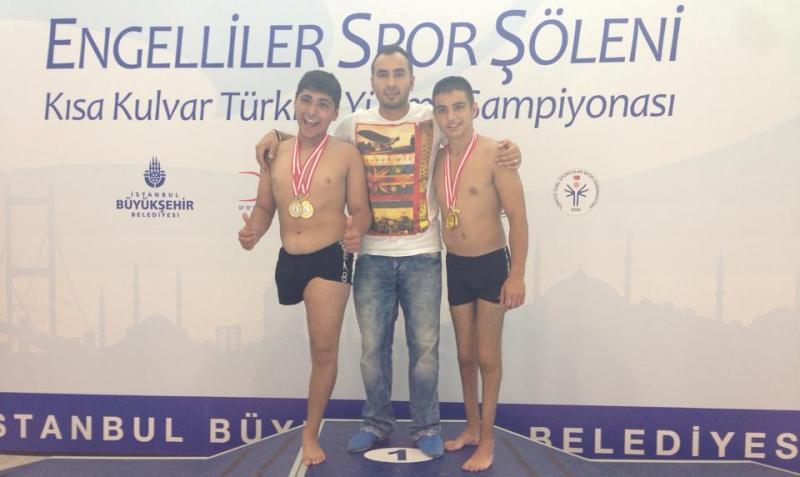 Isparta'lı Milli Sporcu Zeki Yiğit SELÇUK Trafik Kazası Geçirdi