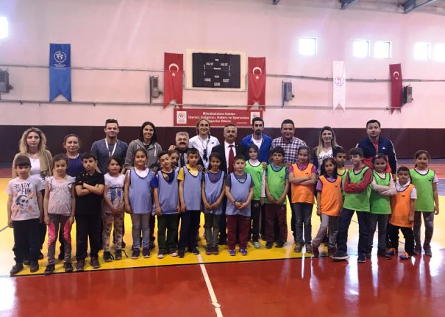 Eğirdir’de Geleneksel Çocuk Oyunları Projesi Hayata Geçirildi