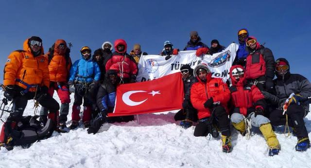 Ağrı Dağı Kış Tırmanışı Tamamlandı