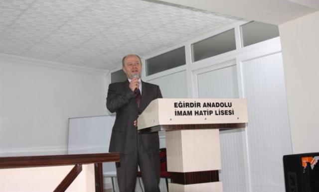 Müftü Türköz’den konferans