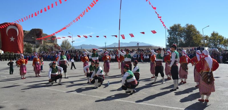 Kulüplerarası Halk Oyunları Yarışmaları 6 Mart'ta Saat 6'da 6 Mart Spor Salonunda