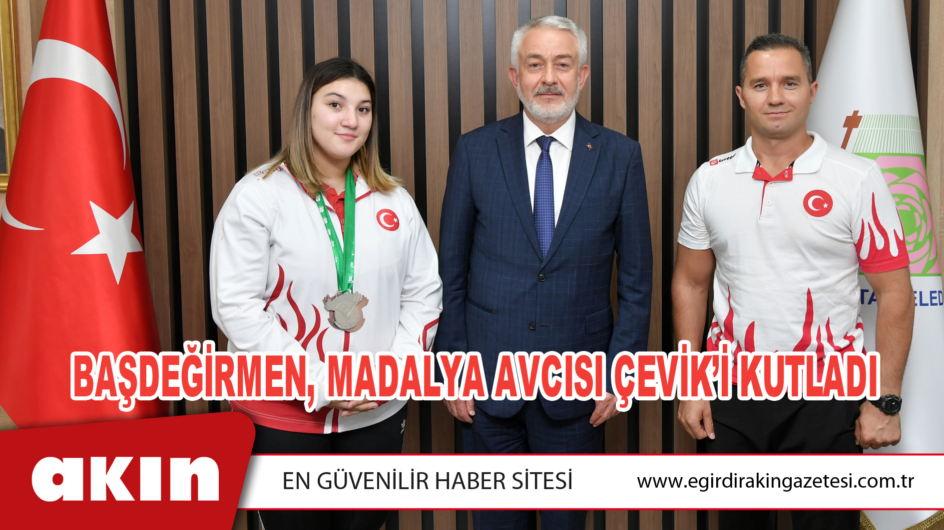 Başdeğirmen, Madalya Avcısı Çevik’i Kutladı