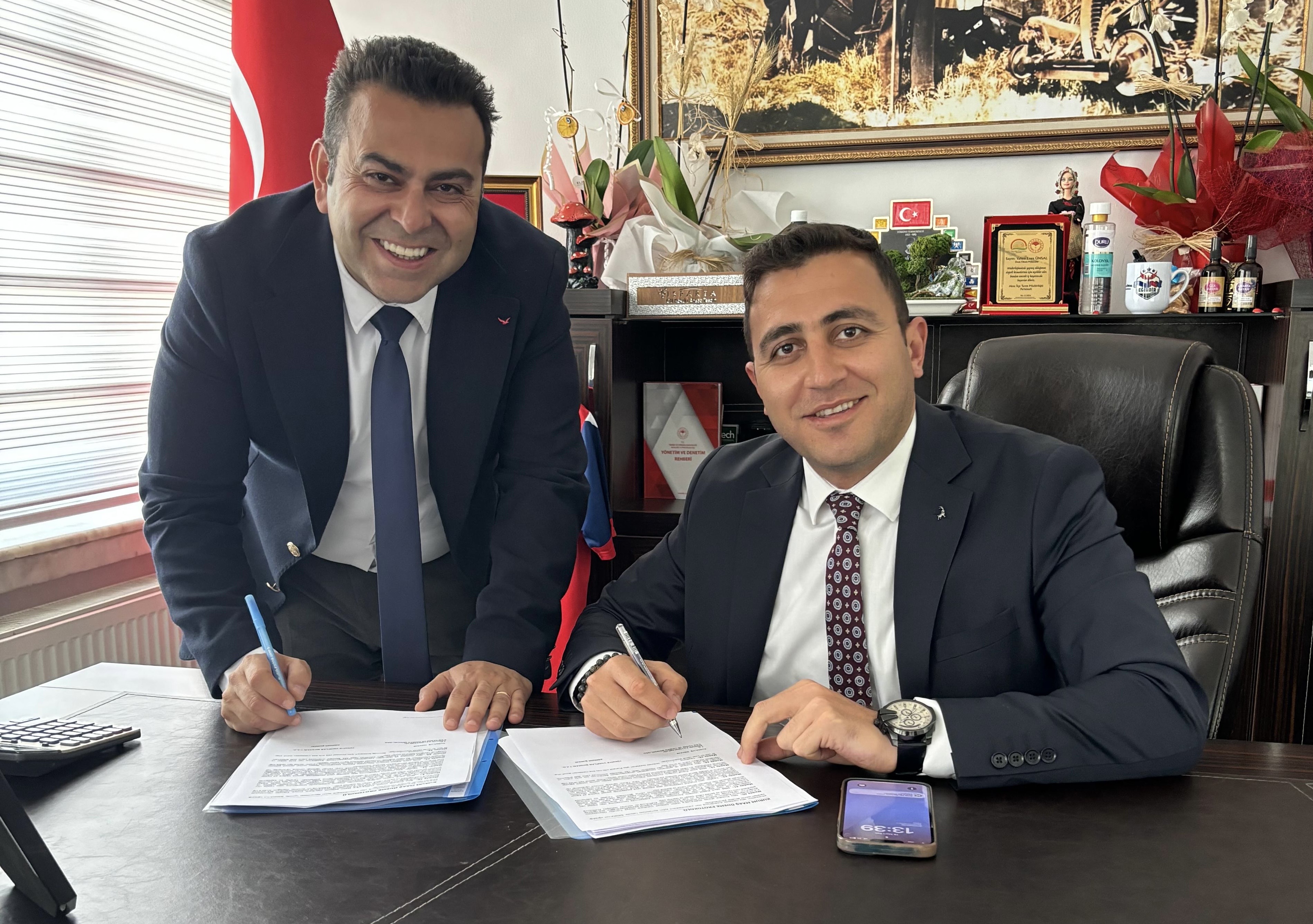 Vakıfbank Eğirdir Şubesinden rekor promosyon
