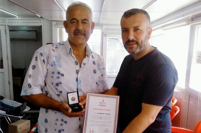 Muhammet SAMYELİ’ye Kızılay’dan Anlamlı Ödül...