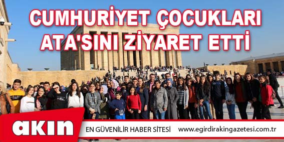 Cumhuriyet Çocukları Ata'sını Ziyaret Etti