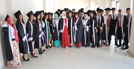 Eğirdir Anadolu Lisesi 33 Öğrencisini Uğurladı