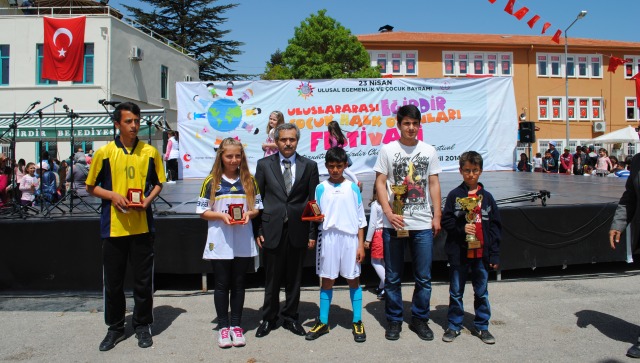 Ödüller Sahiplerini Buldu