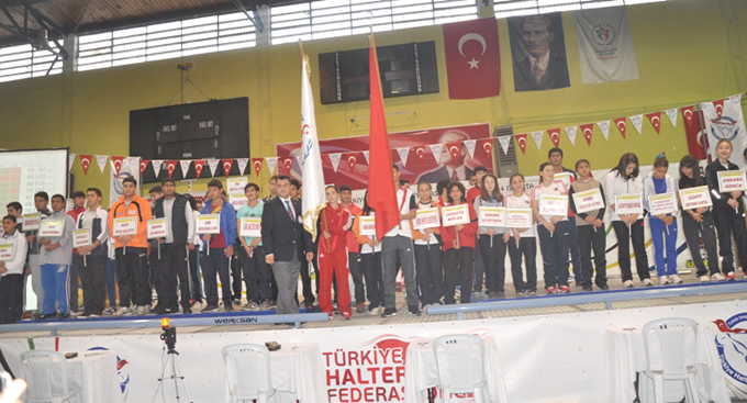 eğirdir haber,akın gazetesi,egirdir haberler,son dakika,Türkiye Gençler Halter Şampiyonası Isparta&#39;da Yapıldı