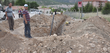ASKERİYE TOKİ EVLERİ TAZYİKLİ SUYA KAVUŞTU