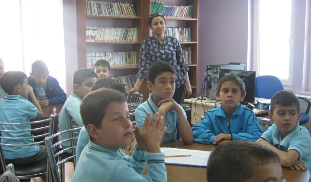 Minik Öğrencilerden Kütüphaneye Ziyaret
