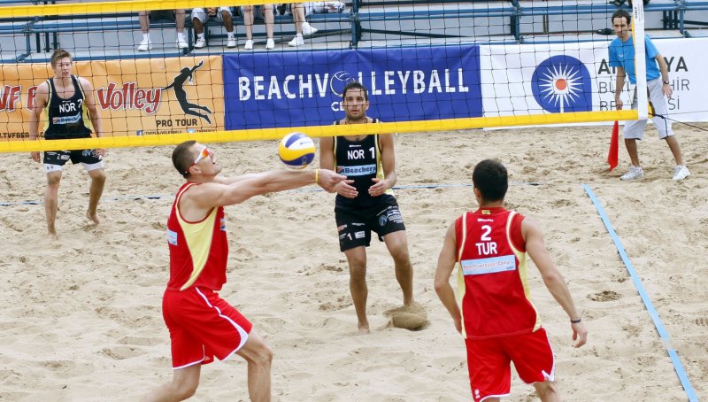 PLAJ VOLEYBOLU TURNUVASI BAŞLIYOR