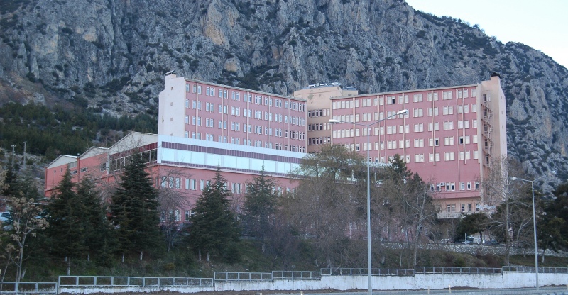 Eğirdir Kemik Eklem Hastalıkları Hastanesinin borçları sıfırladı