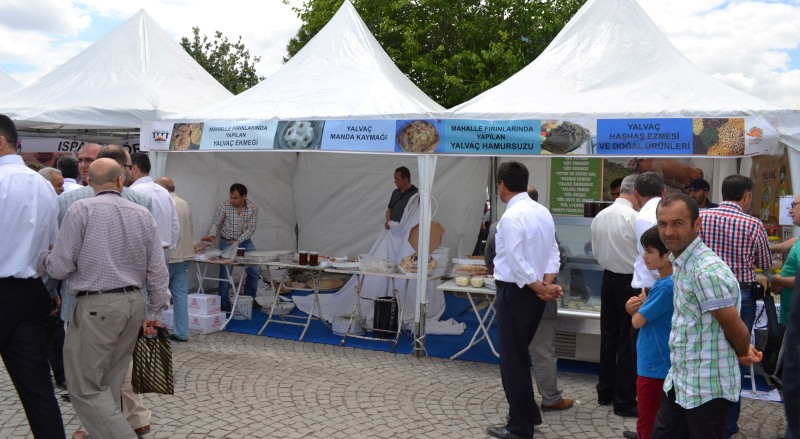 ANKARA'DA YALVAÇ RÜZGARI ESTİ