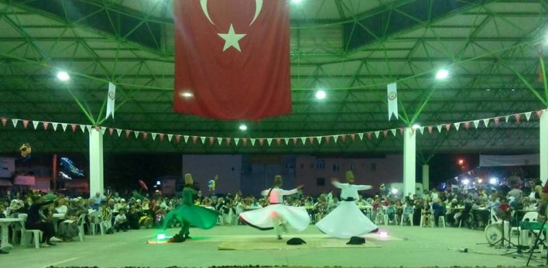 GELENEKSEL KİRAZ FESTİVALİ ULUBORLU'DA YAPILDI