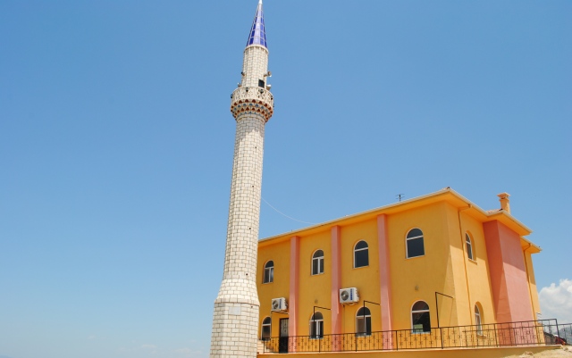 Eğirdir Taştepe Camii