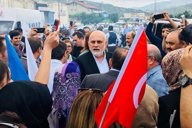Bilgiç Isparta’da coşkuyla karşılandı