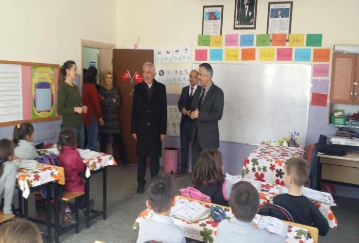- İlçe Milli Eğitim Müdürü Sarıidris'te