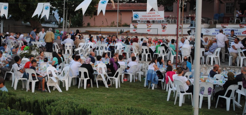 YEKSAV'dan Geleneksel İftar Yemeği...
