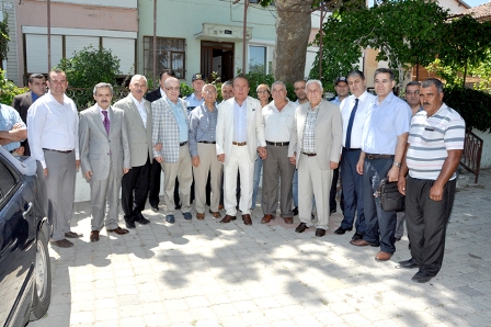 VALİ OĞUZ'DAN, PROF. DR. SACİD ADALI'YA TAZİYE ZİYARETİ