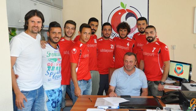 EĞİRDİR SPOR'A 8 TRANSFER