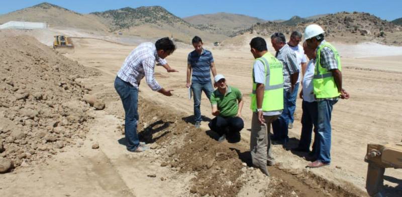 DSİ Bölge Müdürü Coşkun, İnşaatı Devam Eden İşleri Yerinde İnceledi