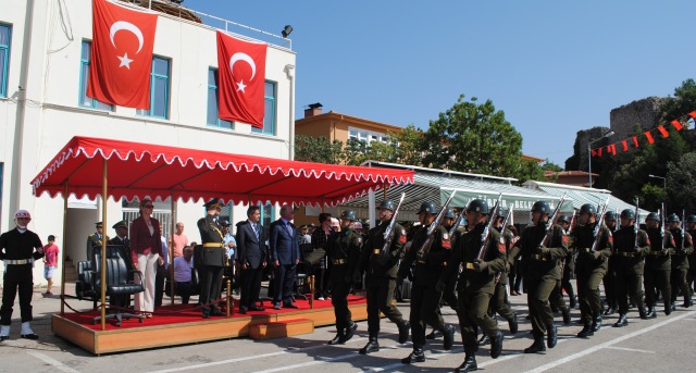 Eğirdir, 30 Ağustos Zafer Bayramını Kutladı