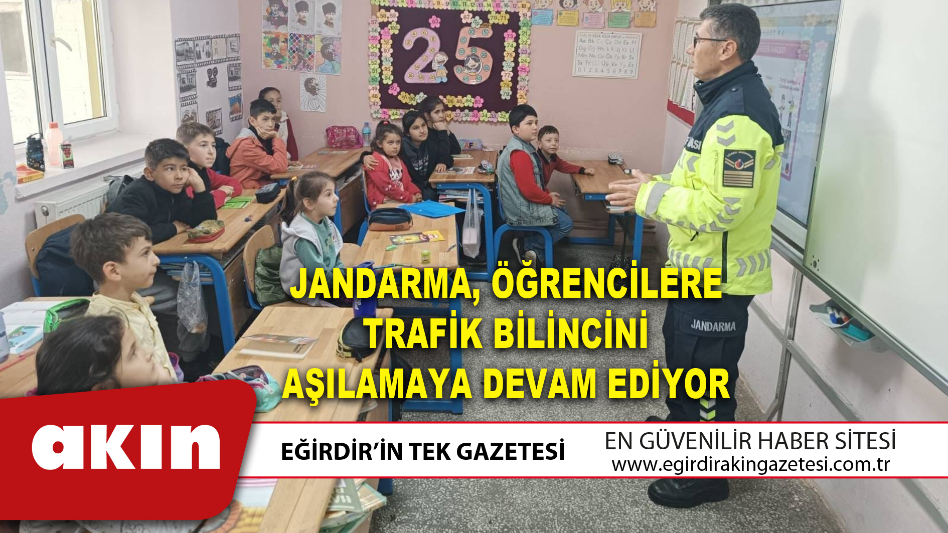 JANDARMA ÖĞRENCİLERE TRAFİK BİLİNCİNİ AŞILAMAYA DEVAM EDİYOR