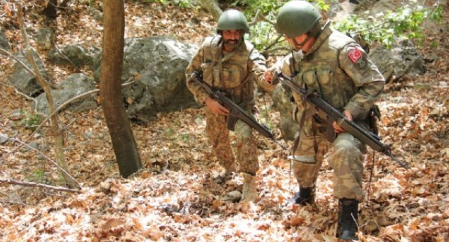 TÜRKİYE-PAKİSTAN ORTAK KOMANDO TATBİKATI EĞİRDİR'DE GERÇEKLEŞTİRİLDİ