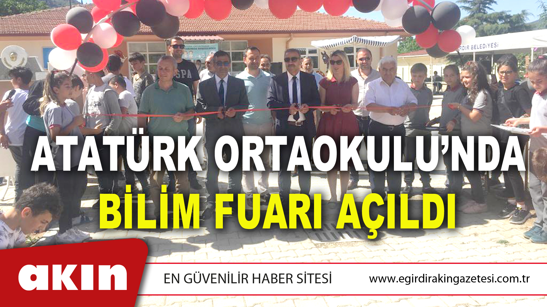 Atatürk Ortaokulu’nda Bilim Fuarı Açıldı