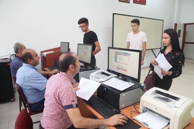 SDÜ'de Öğrenci Kayıtları Başladı
