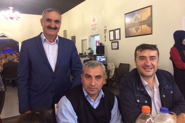 Halil İbrahim Öz iftar yemeği ile misafirlerini ağırladı
